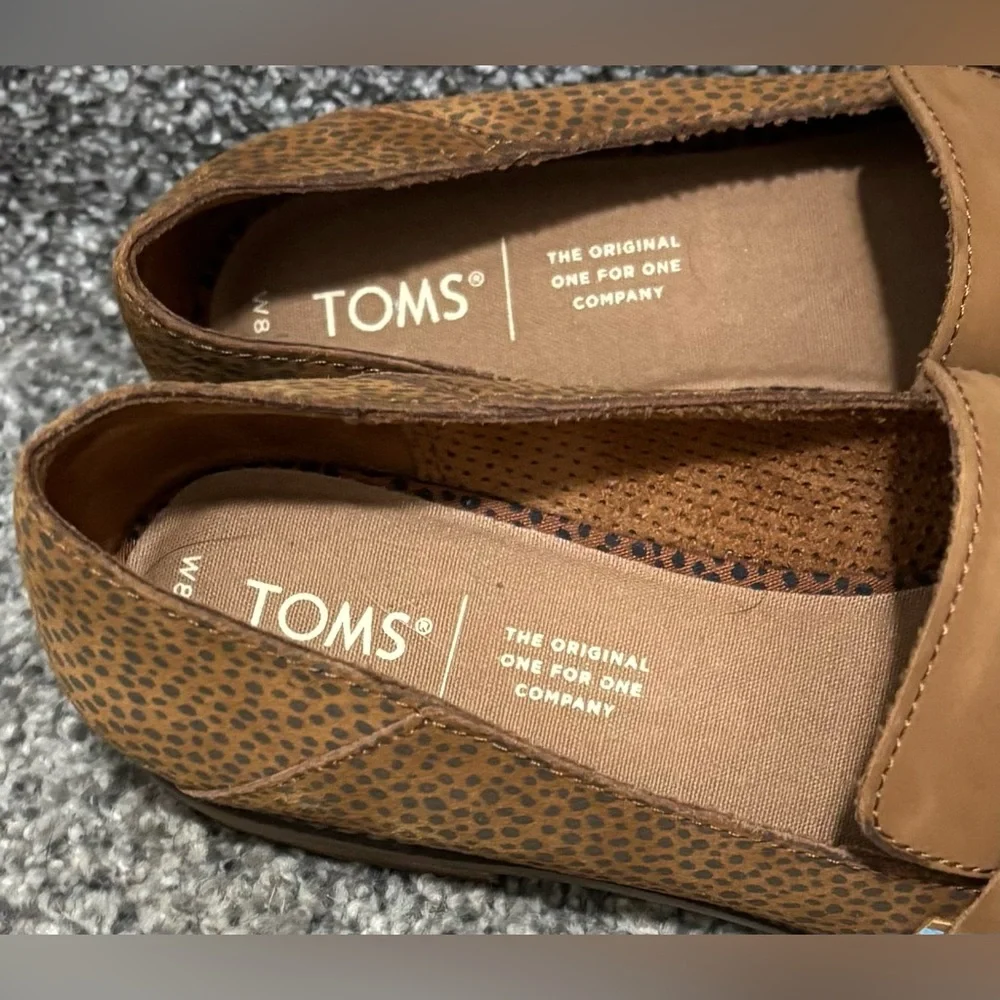 TOMS Mallory Suede Loafers - Picture 6 of 10